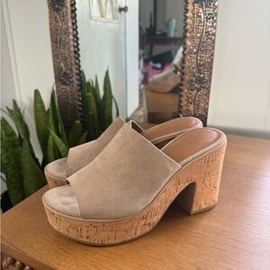Women's Tan Platform Mules